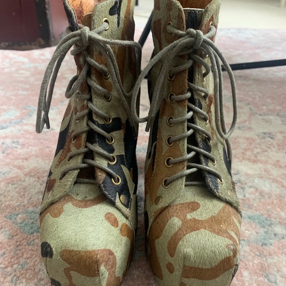 Jeffrey Campbell Boots - Picture 3 of 4